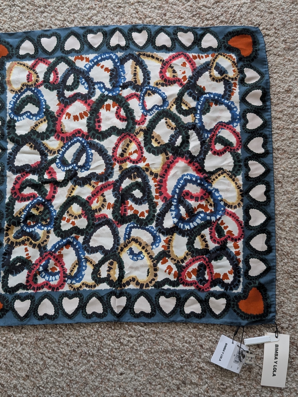 Bimba Y Lola Multicolor Heart Print 20"  Scarf with Charm. New With Tags - Picture 2 of 3